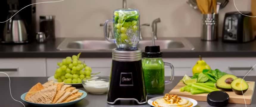 is it safe to use a mason jar on a blender