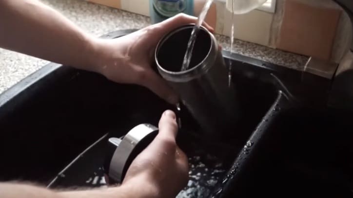 Should We Use Our Own Hands to Wash A Blender Bottle