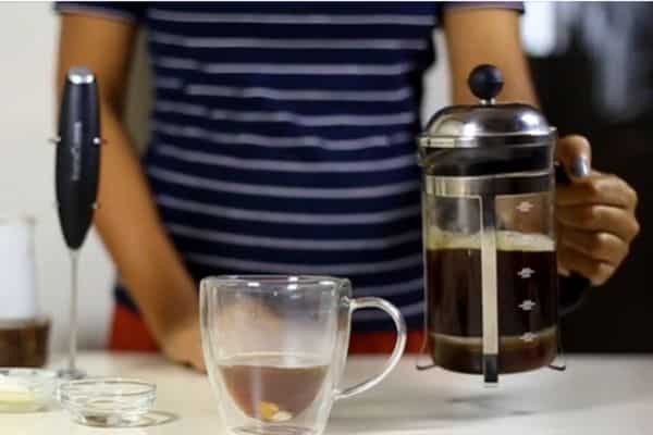 Preparing the coffee